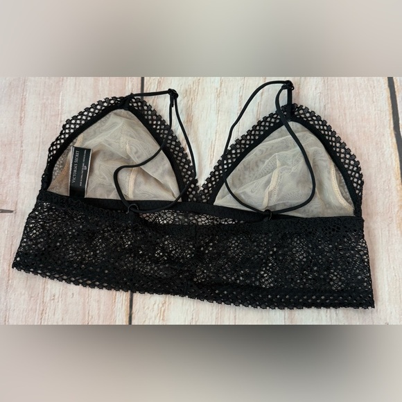 Victoria's Secret Black ID#36007169 Wire-Free Bralette Lace Small - Picture 2 of 5
